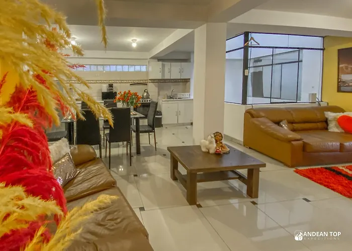 Panoramic & Amazing Views Pvt Apart Close Main Square *